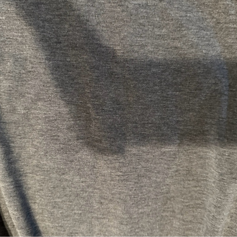 Doe & Rae women’s Charcoal/Gray Long Sleeve Blouse- size- large!New,Never worn - Picture 11 of 11